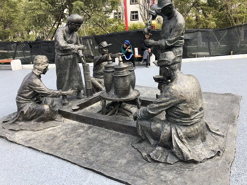 赤流銅韻 紅河銅雕與鐵雕的藝術(shù)精湛之路
